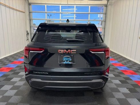 Used 2026 GMC Terrain Elevation FWD image 5