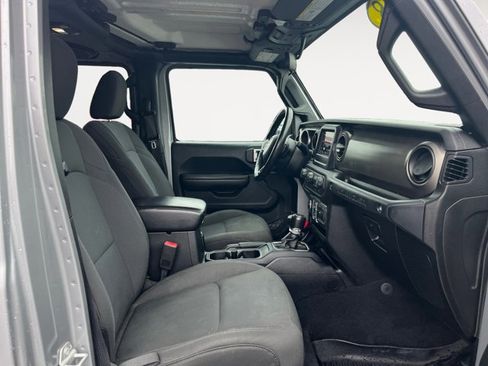 Used 2018 Jeep Wrangler Unlimited Sport S image 16