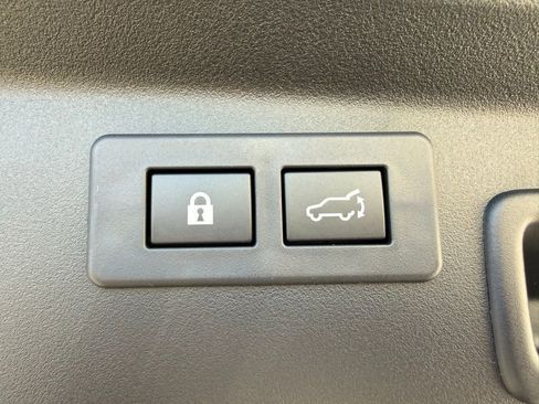 New 2026 Subaru Outback Touring XT image 31