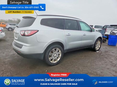 Used 2015 Chevrolet Traverse LT w/ Style and Technology Package FWD image 4