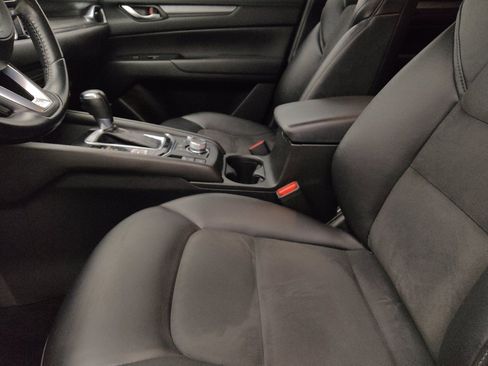 Used 2020 MAZDA CX-5 Touring FWD image 17