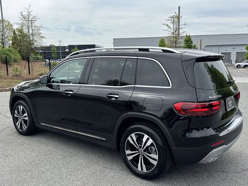 Certified 2025 Mercedes-Benz GLB 250 image 5