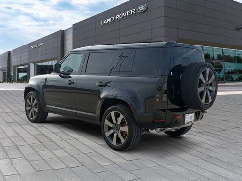 Certified 2026 Land Rover Defender 110 X AWD/4WD image 3