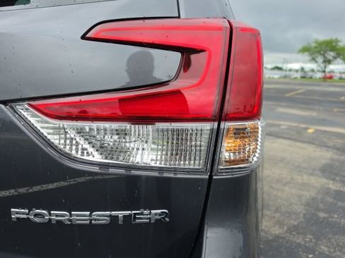Used 2023 Subaru Forester Limited AWD/4WD image 26