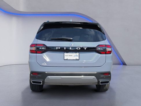 New 2026 Honda Pilot EX-L image 4