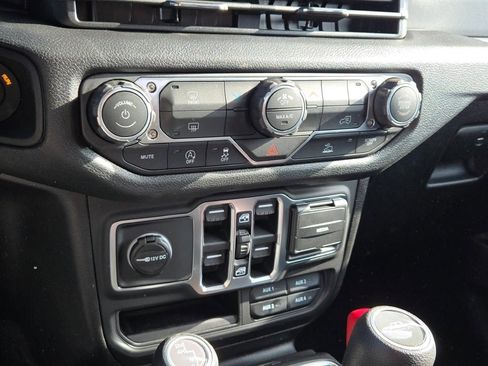 New 2026 Jeep Gladiator Sport image 26