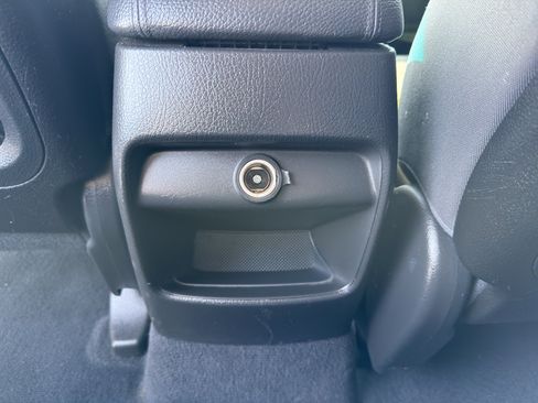 Used 2014 Kia Sorento LX image 29