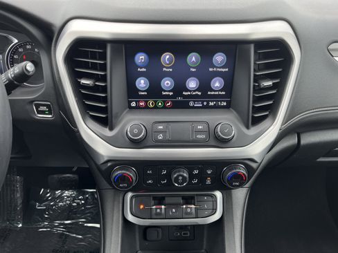 Used 2023 GMC Acadia SLT w/ Preferred Package image 28