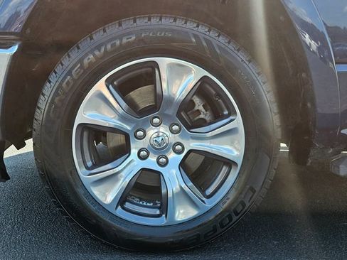 Used 2022 RAM 1500 Laramie AWD/4WD image 35