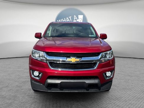 Used 2019 Chevrolet Colorado LT w/ LT Convenience Package AWD/4WD image 8