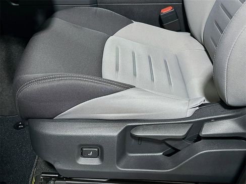 New 2025 Toyota Tacoma TRD Off-Road image 19