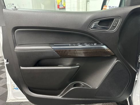 Used 2021 GMC Canyon Elevation image 19