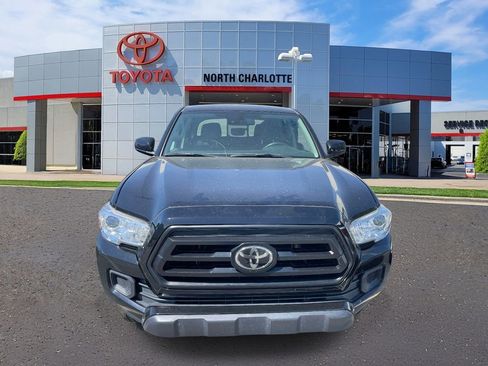 Used 2021 Toyota Tacoma SR w/ SR Convenience Package image 3