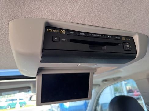 Used 2013 Toyota Highlander Limited AWD/4WD image 20
