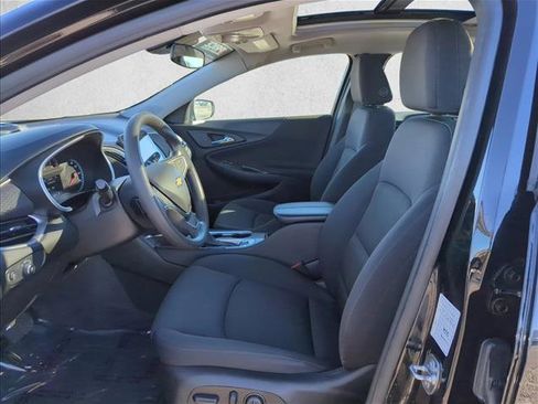 Used 2024 Chevrolet Malibu LT image 14