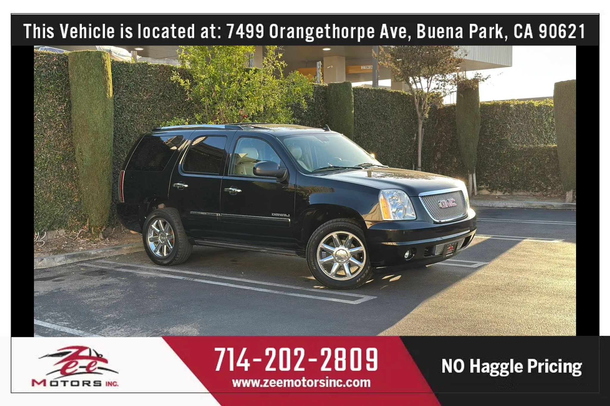 Used 2013 GMC Yukon Denali AWD/4WD image 2
