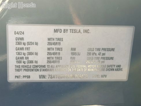 Used 2024 Tesla Model Y Long Range AWD/4WD image 15