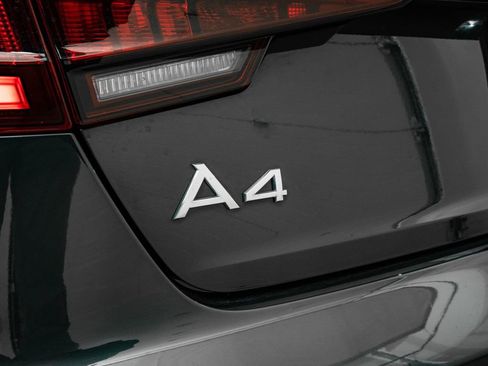 Used 2018 Audi A4 2.0T Premium Plus w/ Premium Plus Package AWD/4WD image 19