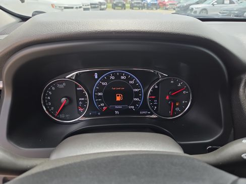 Used 2022 GMC Acadia AT4 w/ Technology Package AWD/4WD image 19