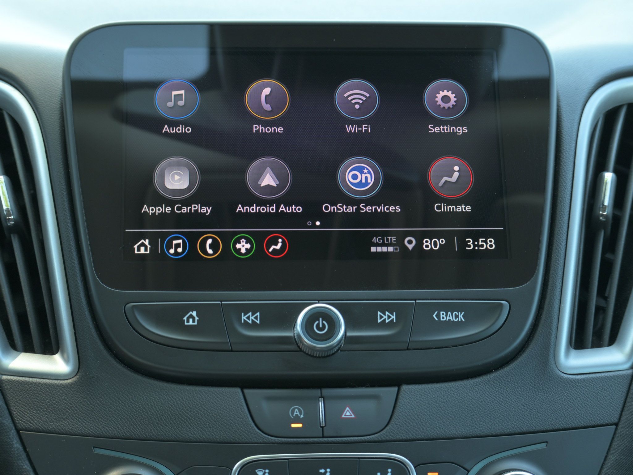 Used 2025 Chevrolet Malibu LT FWD image 14