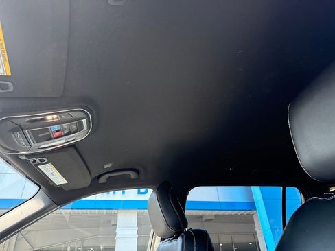 Used 2024 Jeep Grand Cherokee L Laredo image 27