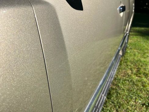 Used 2004 INFINITI QX56 4WD w/ Smart Vision Pkg image 16