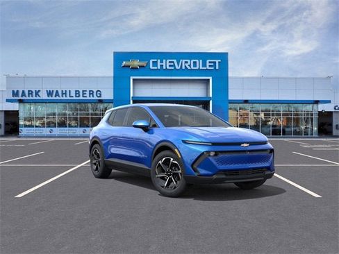 New 2026 Chevrolet Equinox EV LT image 1