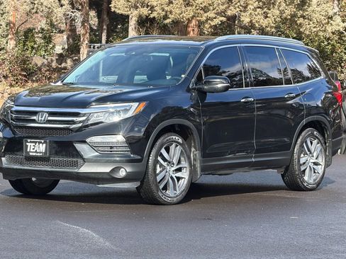 Used 2018 Honda Pilot Elite image 8
