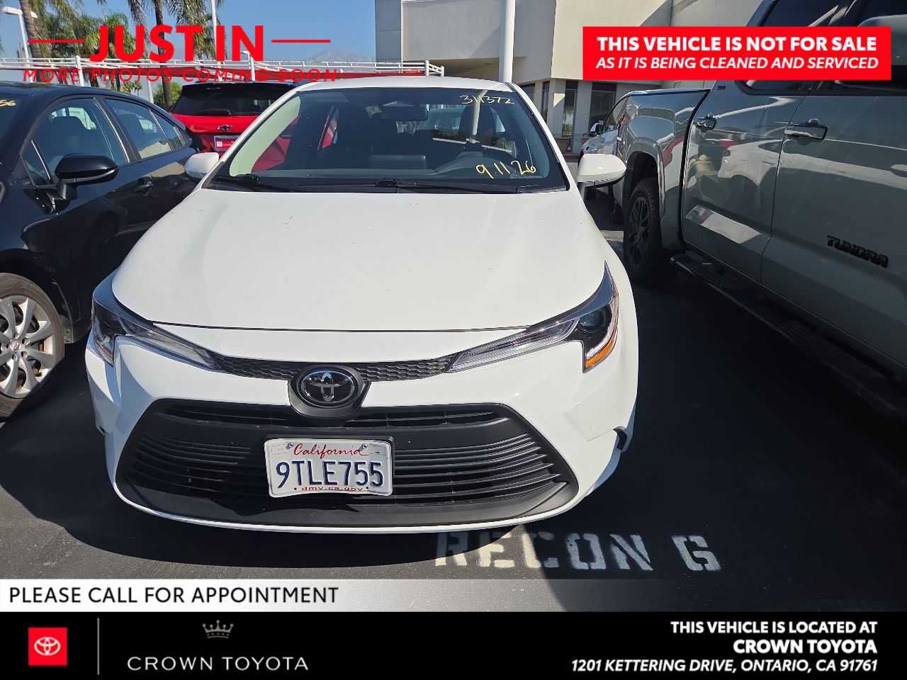 Used 2025 Toyota Corolla LE FWD image 2