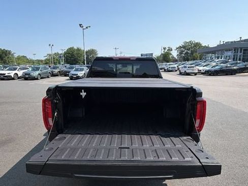New 2026 GMC Sierra 1500 SLT w/ SLT Premium Plus Package AWD/4WD image 10