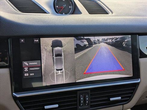 Used 2019 Porsche Cayenne image 14