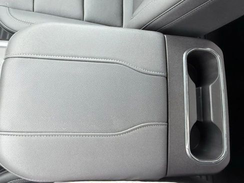 Certified 2024 Chevrolet Silverado 2500 LTZ w/ LTZ Plus Package image 38