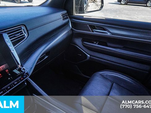 Used 2024 Ford Edge SEL image 46