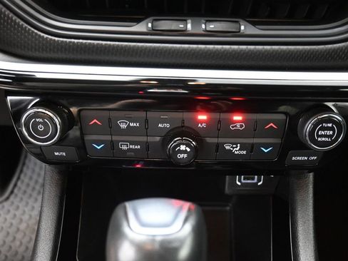 Used 2022 Jeep Compass Trailhawk w/ Trailhawk Elite Group AWD/4WD image 28
