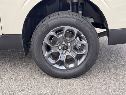 Used 2025 Ford Maverick XLT w/ XLT Luxury Package image 14