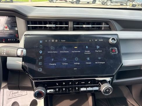 New 2027 Chevrolet Bolt LT w/ Comfort Package FWD image 25