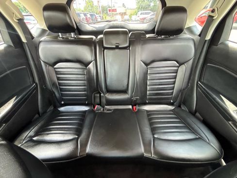 Used 2020 Ford Edge SEL w/ Convenience Package AWD/4WD image 18