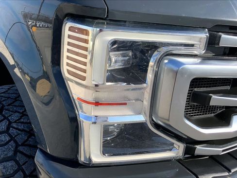 Used 2021 Ford F250 Platinum w/ FX4 Off-Road Package image 26