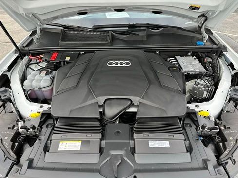 Used 2023 Audi Q7 3.0T Prestige image 12