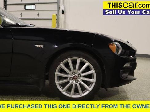 Used 2017 FIAT 124 Spider Lusso RWD image 11