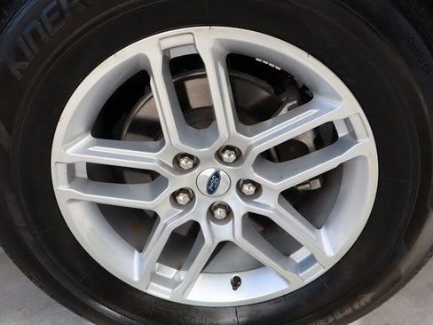 Used 2025 Ford Explorer Active image 48