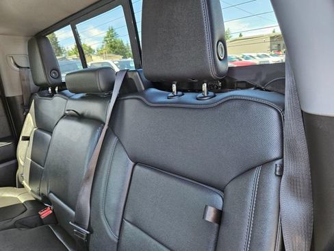 Used 2022 GMC Sierra 1500 SLT w/ SLT Premium Plus Package AWD/4WD image 22