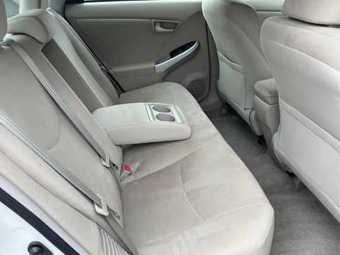 Used 2010 Toyota Prius Two FWD image 12