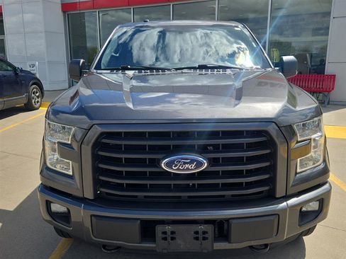 Used 2016 Ford F150 XLT w/ Equipment Group 302A Luxury AWD/4WD image 3