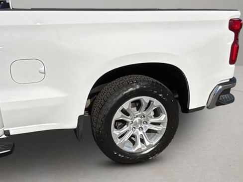 Used 2024 Chevrolet Silverado 1500 LTZ w/ LTZ Convenience Package II image 34