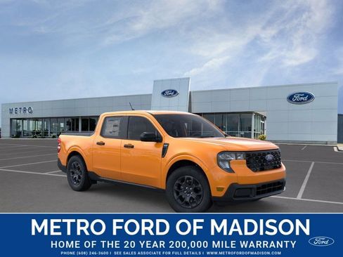 New 2026 Ford Maverick XLT w/ Equipment Group 301A image 9