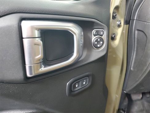 Used 2025 Jeep Wrangler Unlimited Sport S 4xe image 15