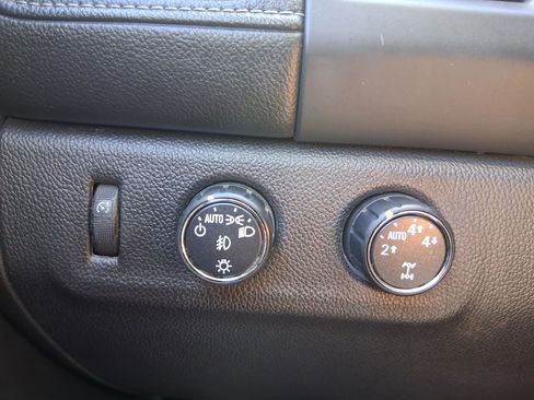 Used 2016 GMC Canyon SLT w/ Driver Alert Package AWD/4WD image 16