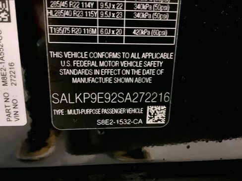 New 2025 Land Rover Range Rover SE image 11