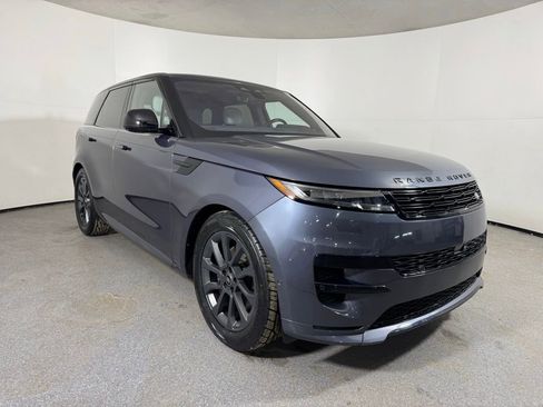 Used 2023 Land Rover Range Rover Sport SE Dynamic AWD/4WD image 3